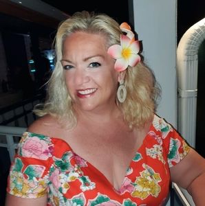 Meet your Posher, Jane